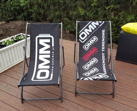 tumbonas publicitarias de metal