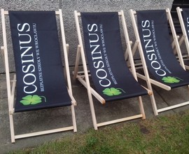 tumbonas publicitarias con logotipo